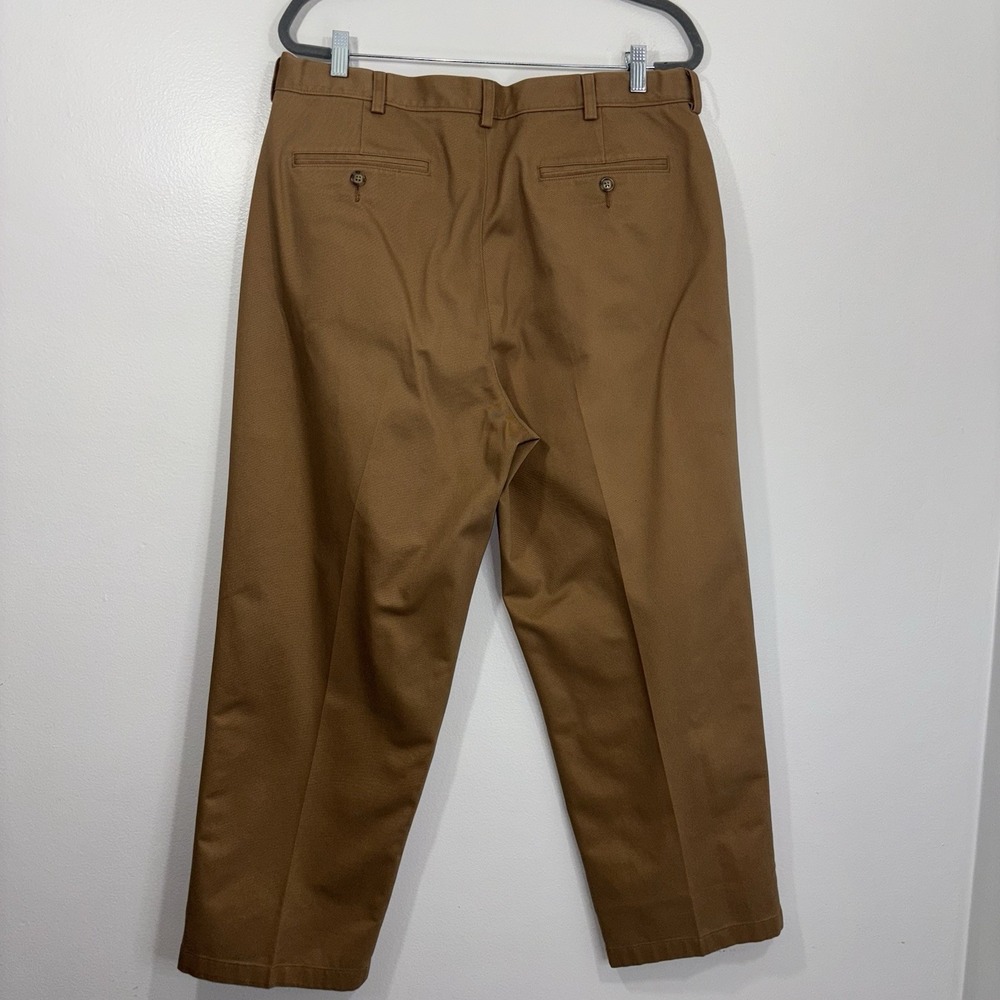 LL Bean Mens Wrinkle Free Dress Chino Pants Pleated Front 37/28 Toasted Coconut - Picture 2 of 5
